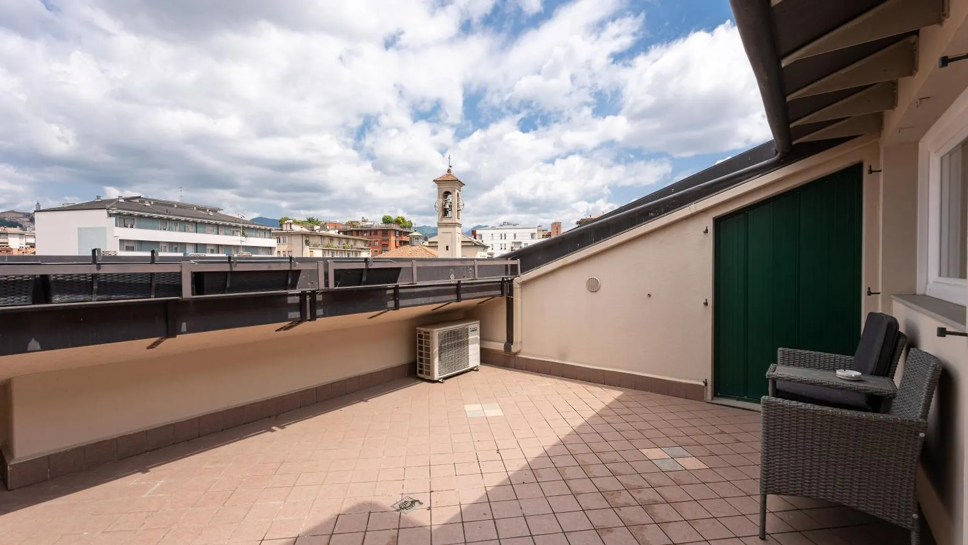 Apartments Vistallihouse Bergamo Italy