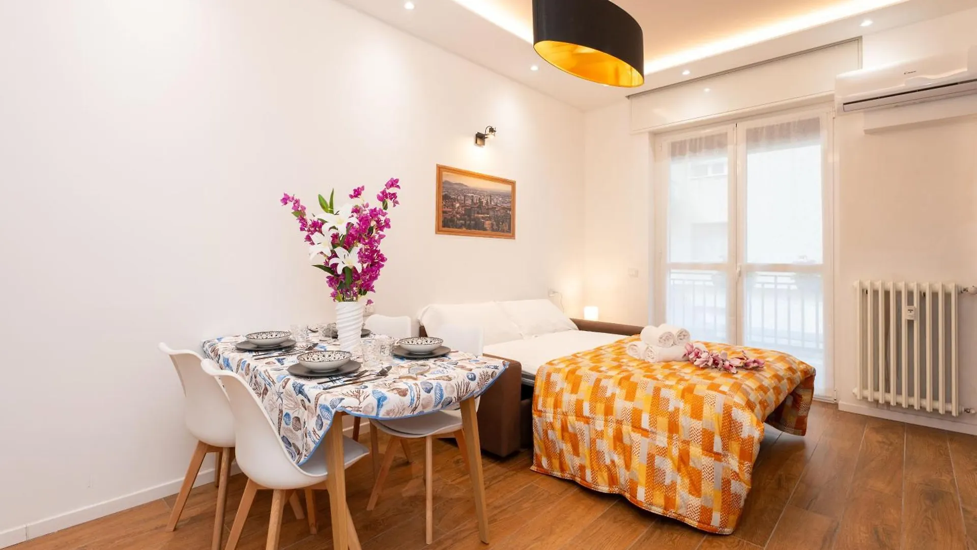 Apartments Vistallihouse Бергамо 0*,  Италия