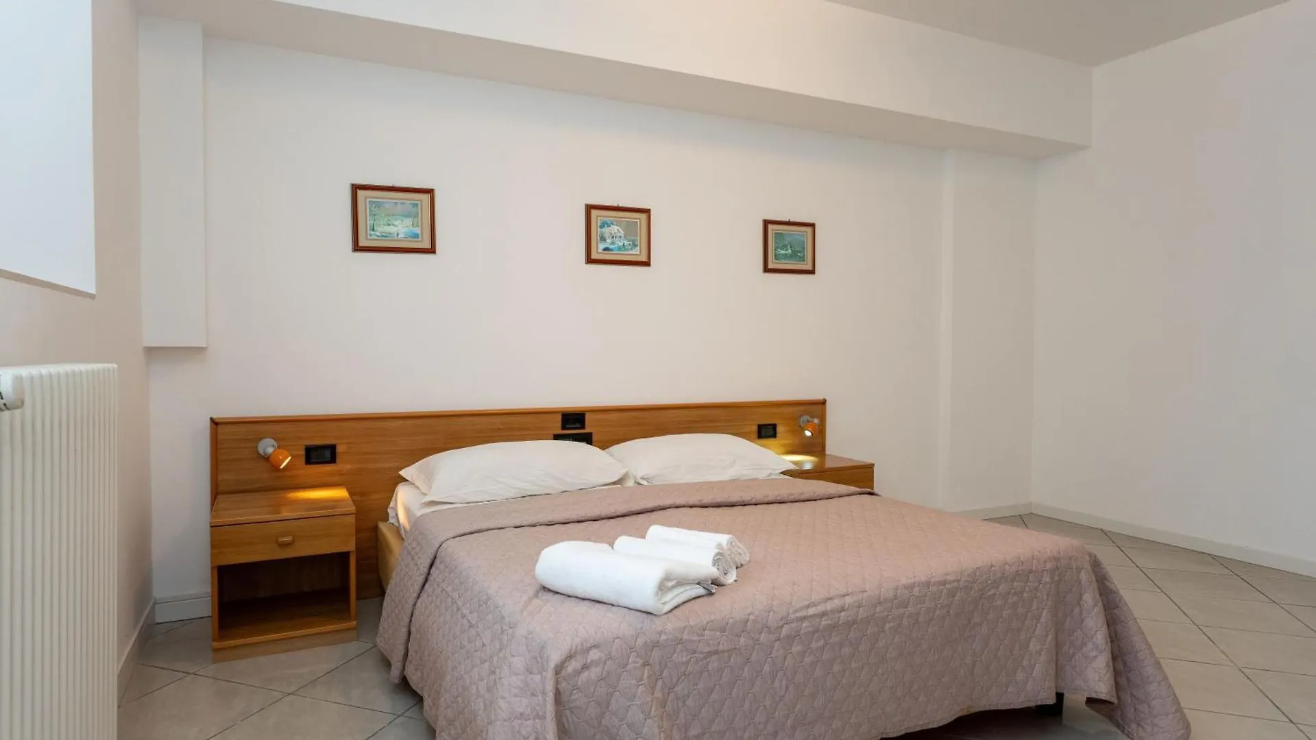 Apartments Vistallihouse Бергамо Италия