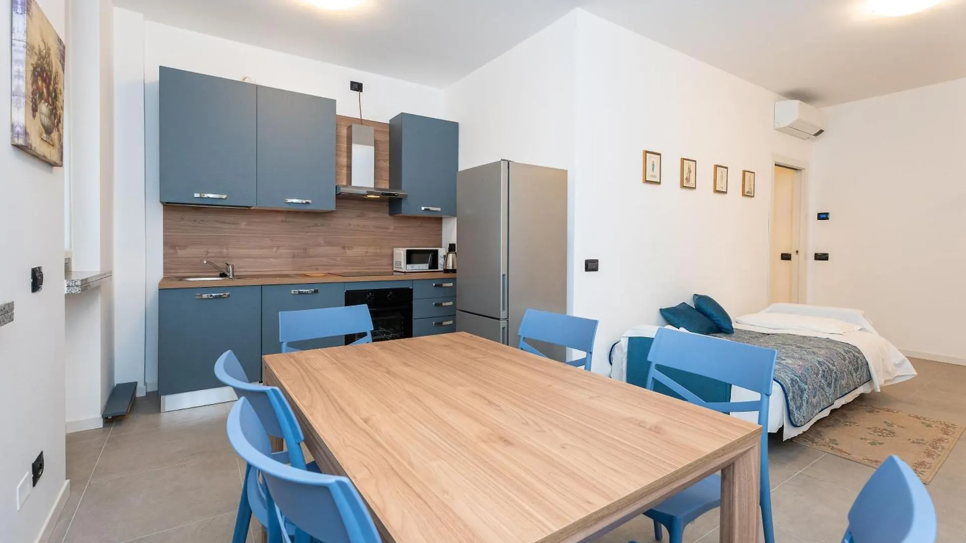 Apartments Vistallihouse Бергамо