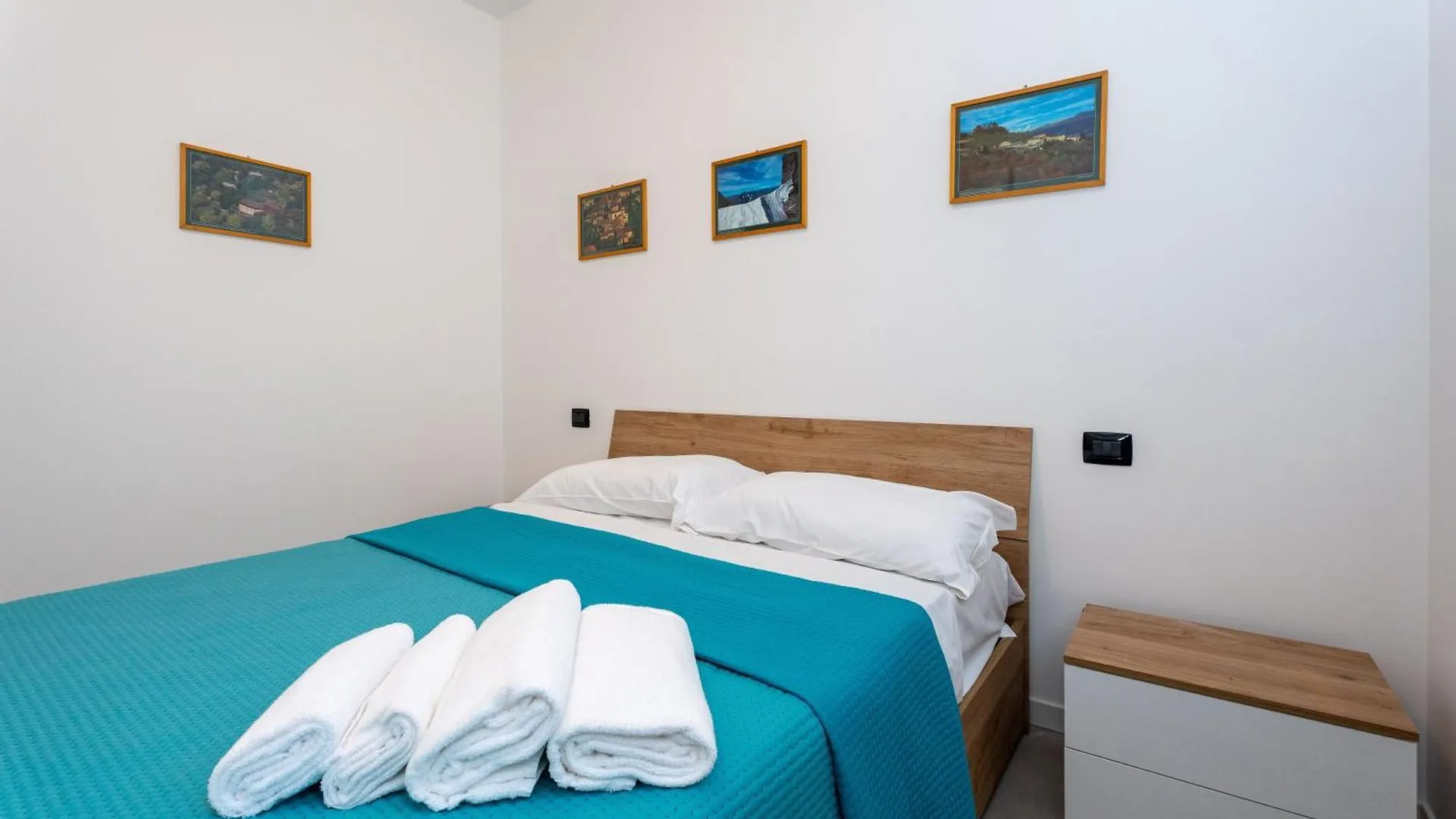Apartments Vistallihouse Бергамо 0*,